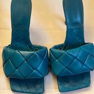 Bottega Veneta BV Lido Slide Sandal Heel Blue Blaster sz39
